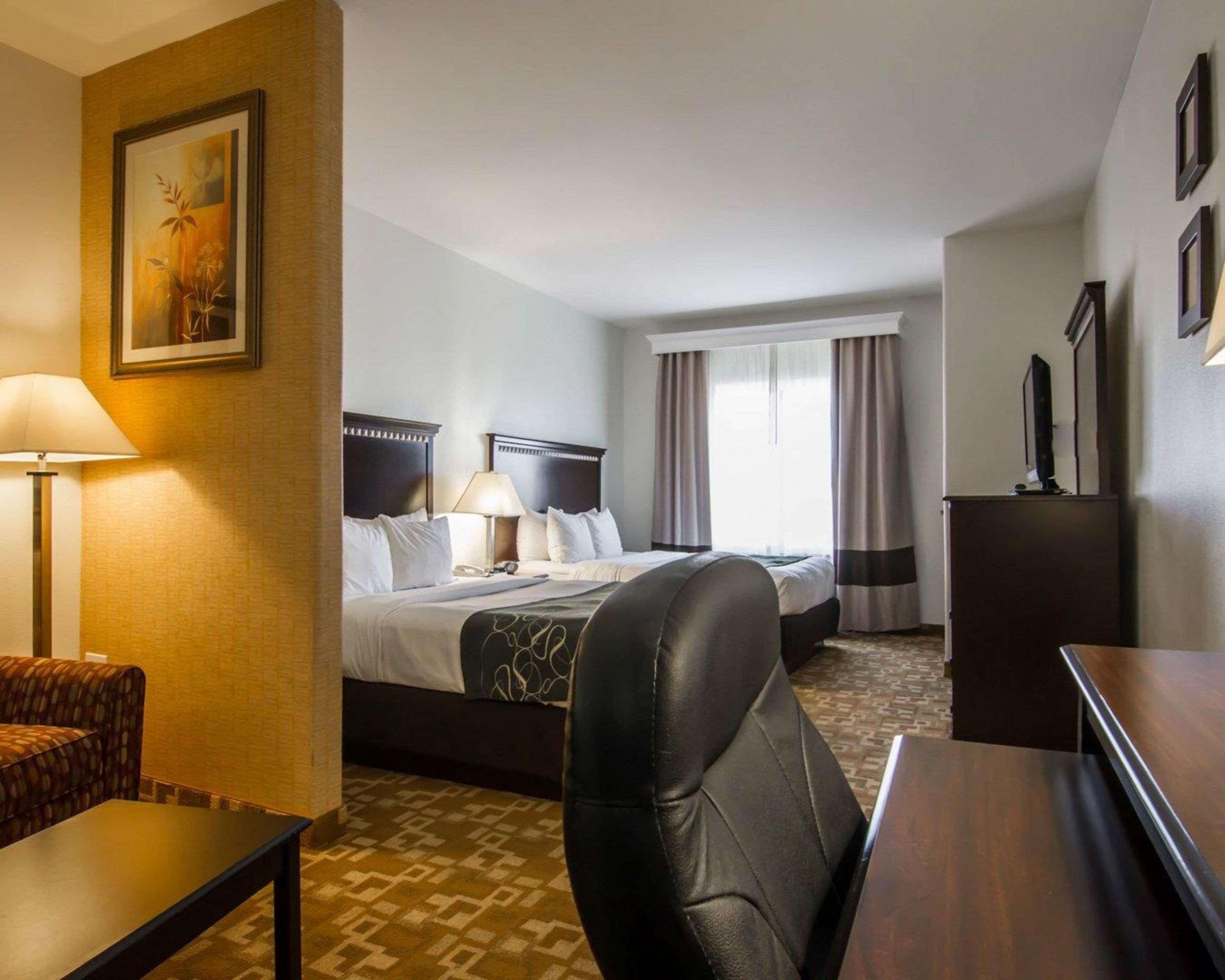 Comfort Suites West Dallas-Cockrell Hill Exteriör bild