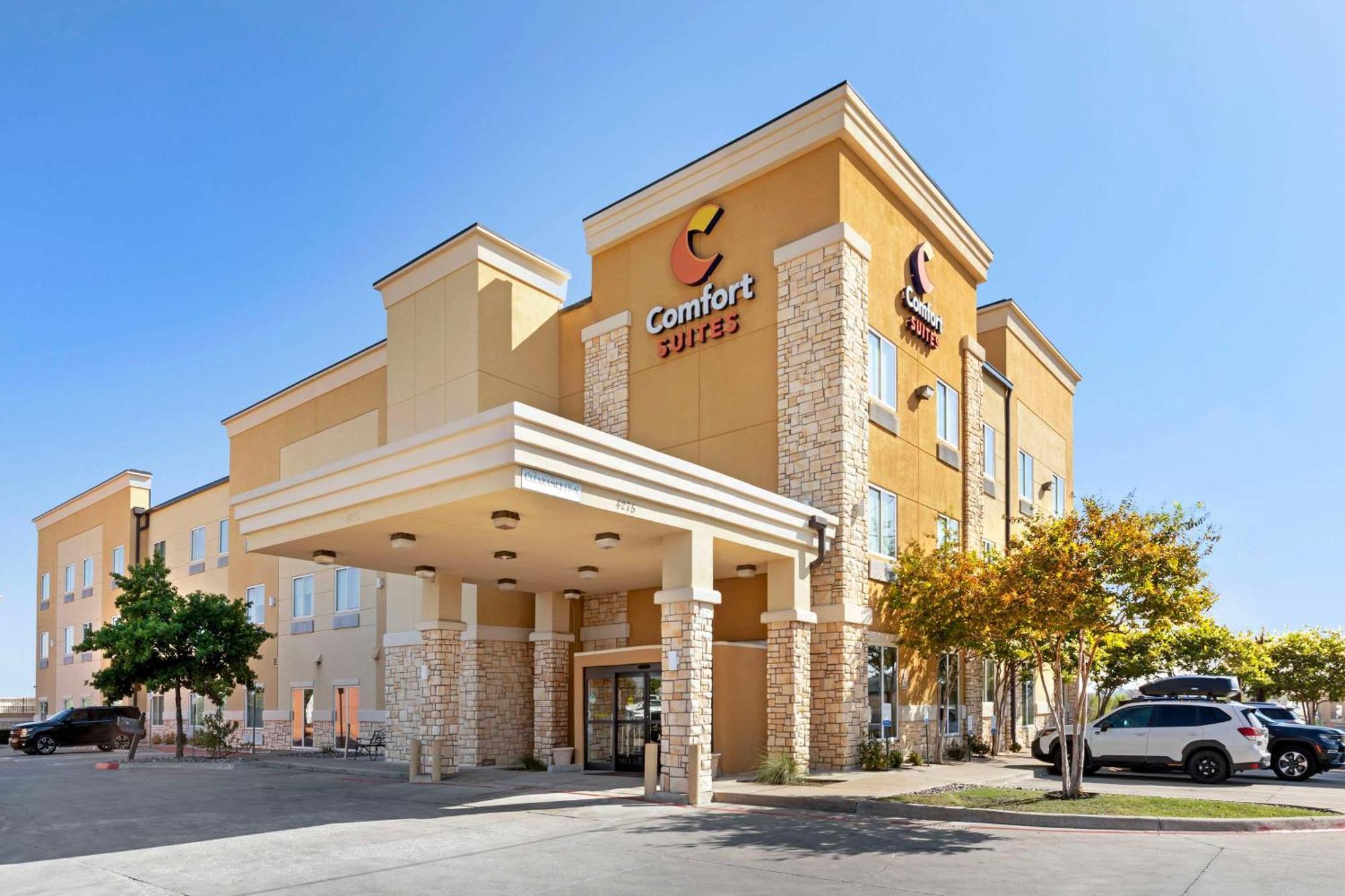 Comfort Suites West Dallas-Cockrell Hill Exteriör bild
